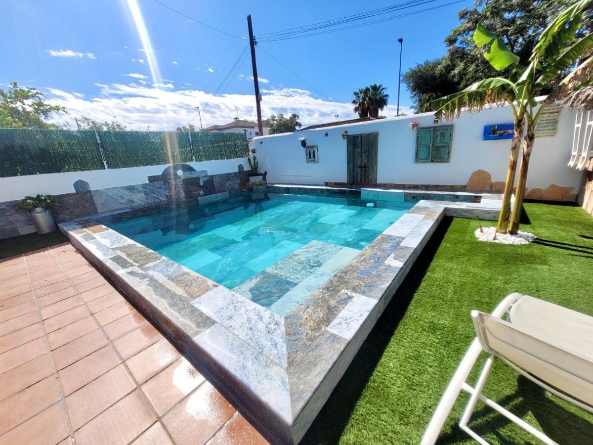 Gatu Premium Villa Lurberri Piscina Privada, 4 Dormitorios, 2 Banos, Parking , Jardines, " Preferente Mayores De 25 Anos Y Familias " In Y Barbacoa Chiclana de la Frontera Bagian luar foto